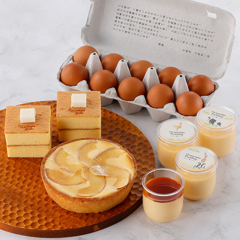 毎年人気の鳥取りんごのチーズタルトをはじめ、天美卵や大江ノ郷ぷりん、パンケーキのケーキなど、牧場の定番人気商品を詰め合わせ