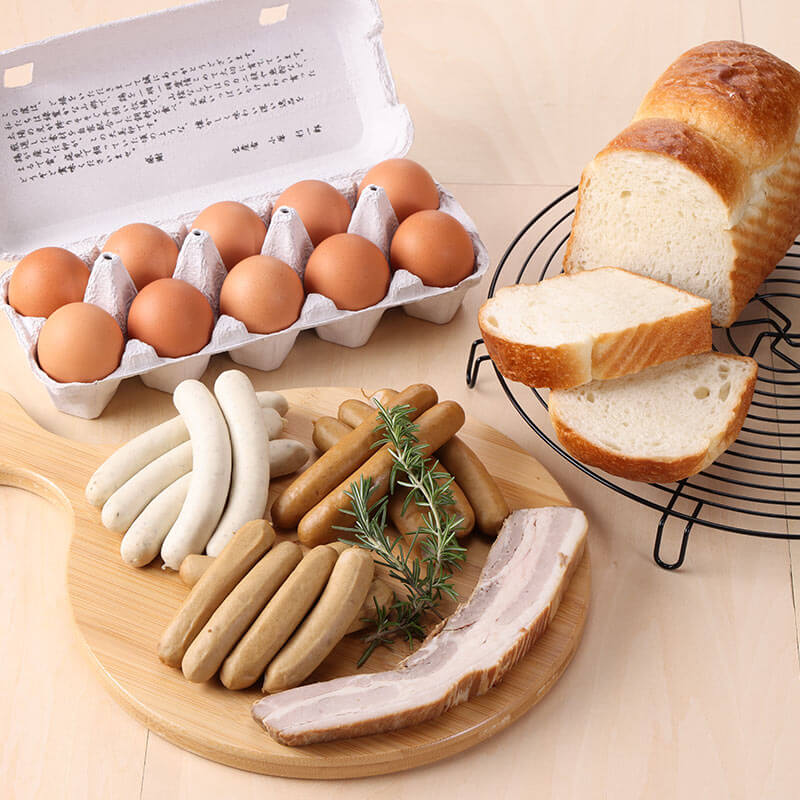職人こだわりの4種類の燻製と、食パンや天美卵で元気な朝を迎えませんか♪