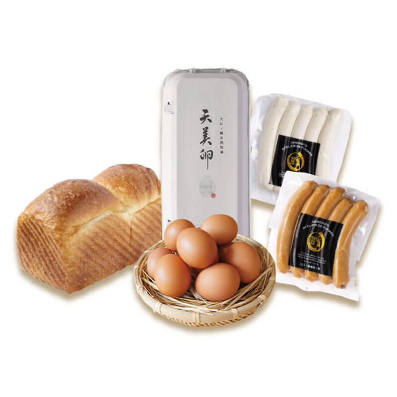 国産小麦を使った食パンに、食べ比べできる2種類の自家製ソーセージ、天美卵をセットにしてお届けします。