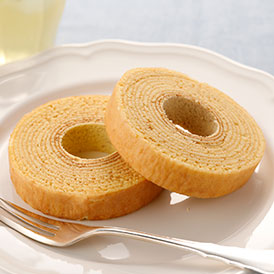 ふんわり柔らかな手のひらサイズのミニバウム