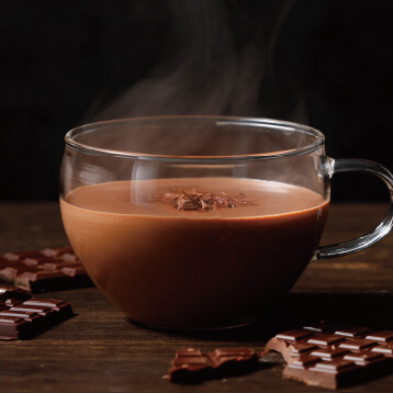 カカオの香り豊かでなめらかな口当たりのチョコレートドリンク