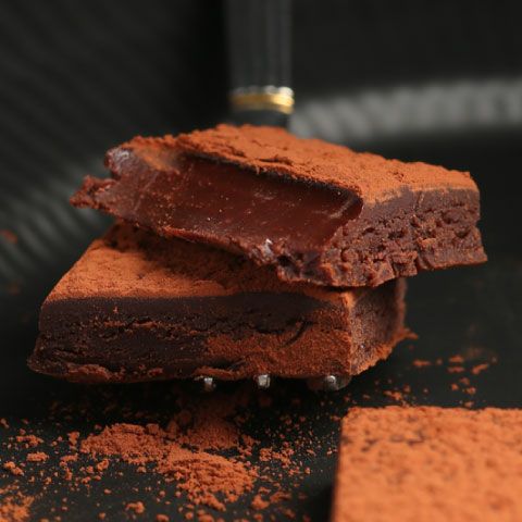 カカオマスとカカオバターから手作りした生チョコレート