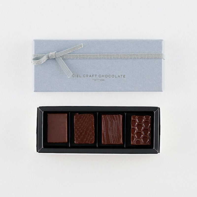 000000003240-01.jpg?size=m&w=